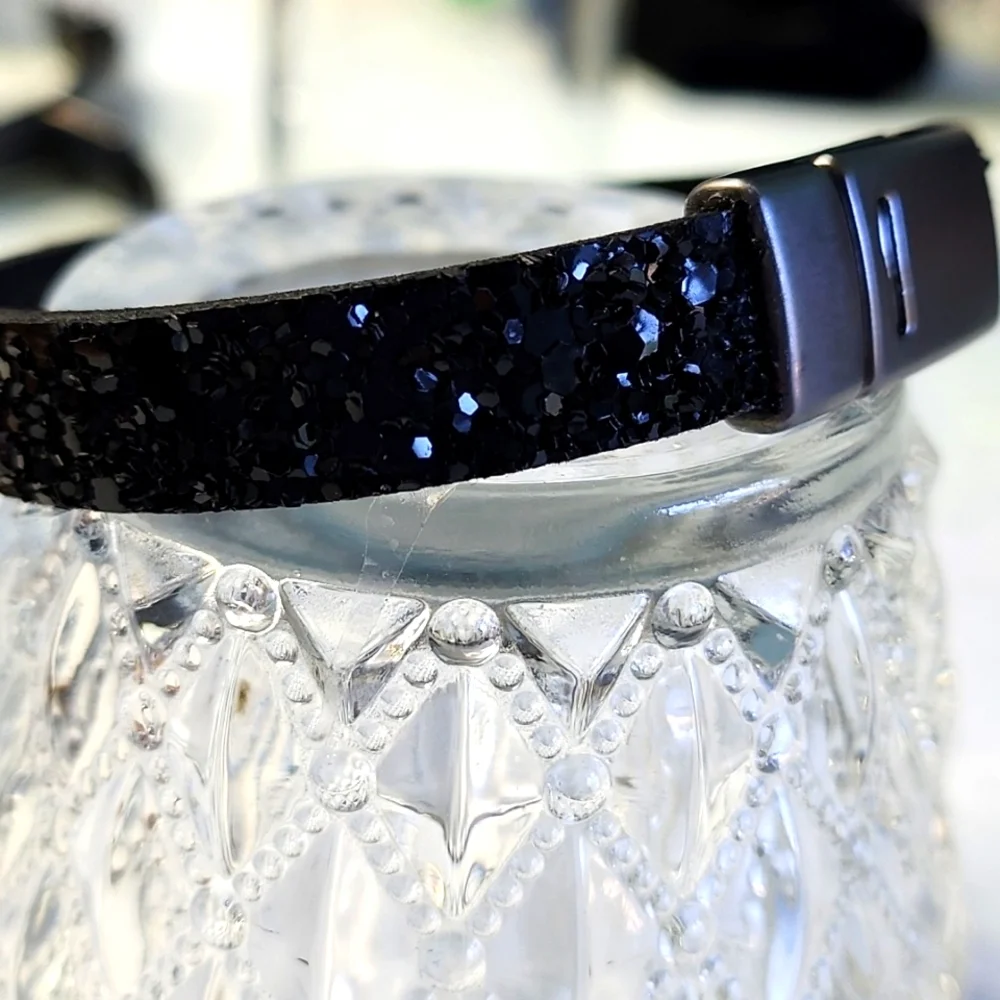 **PRICE DROP**Genuine Black Glitter Leather Bracelet!